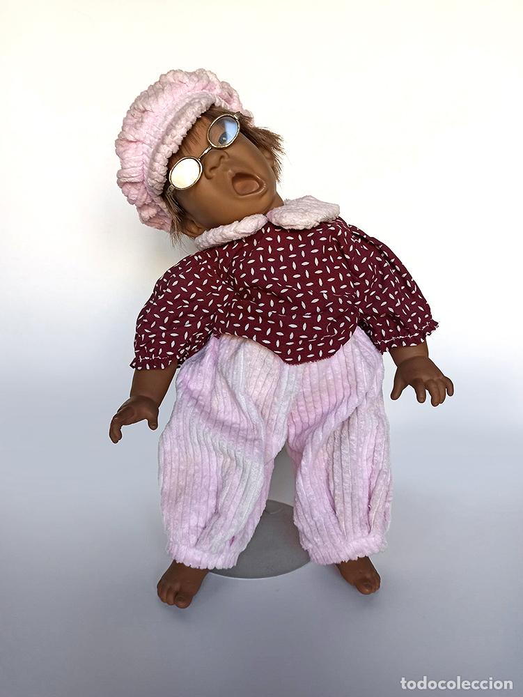 Mu&ntilde;ecas modernas: MU&Ntilde;ECO CON GAFAS Y GORRA - Foto 3