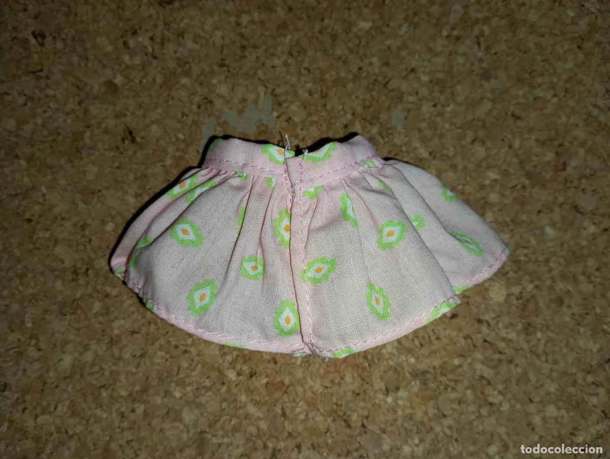 Mu&ntilde;ecas modernas: falda para mu&ntilde;eca maniqui - Foto 2