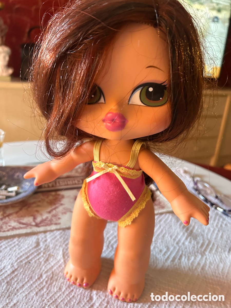 Mu&ntilde;ecas modernas: Mu&ntilde;eca gigante Bratz - Foto 1