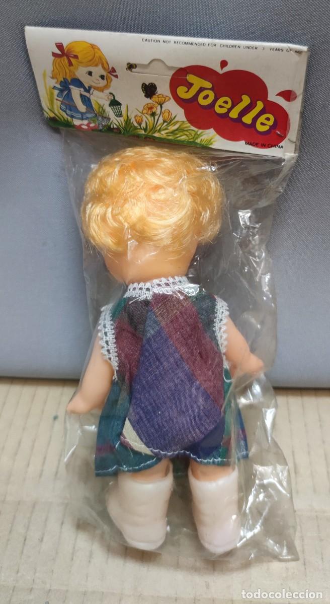 Mu&ntilde;ecas modernas: Mu&ntilde;eca Joelle antigua - Foto 2
