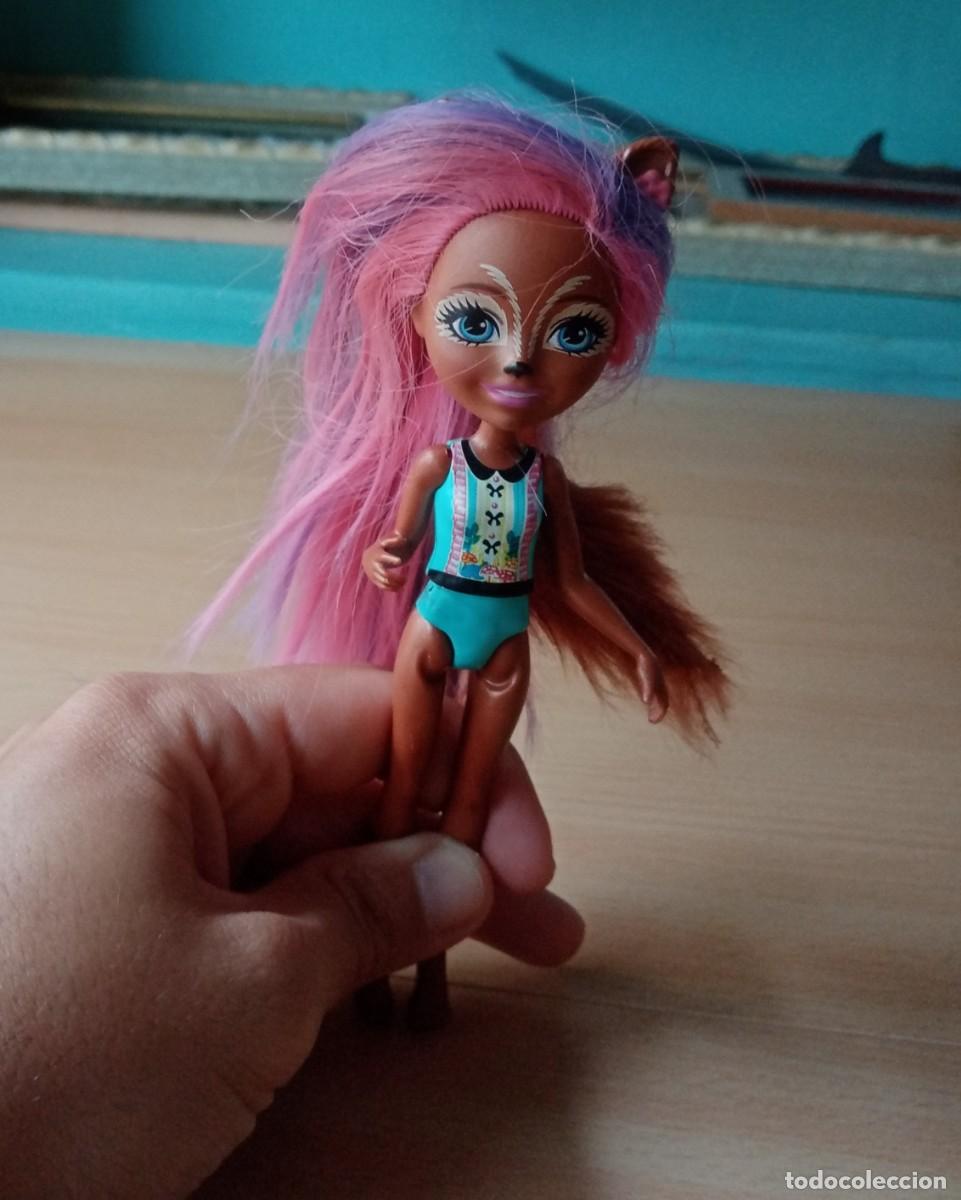 Mu&ntilde;ecas modernas: MU&Ntilde;ECA ENCHANTIMAL GATA - Foto 1