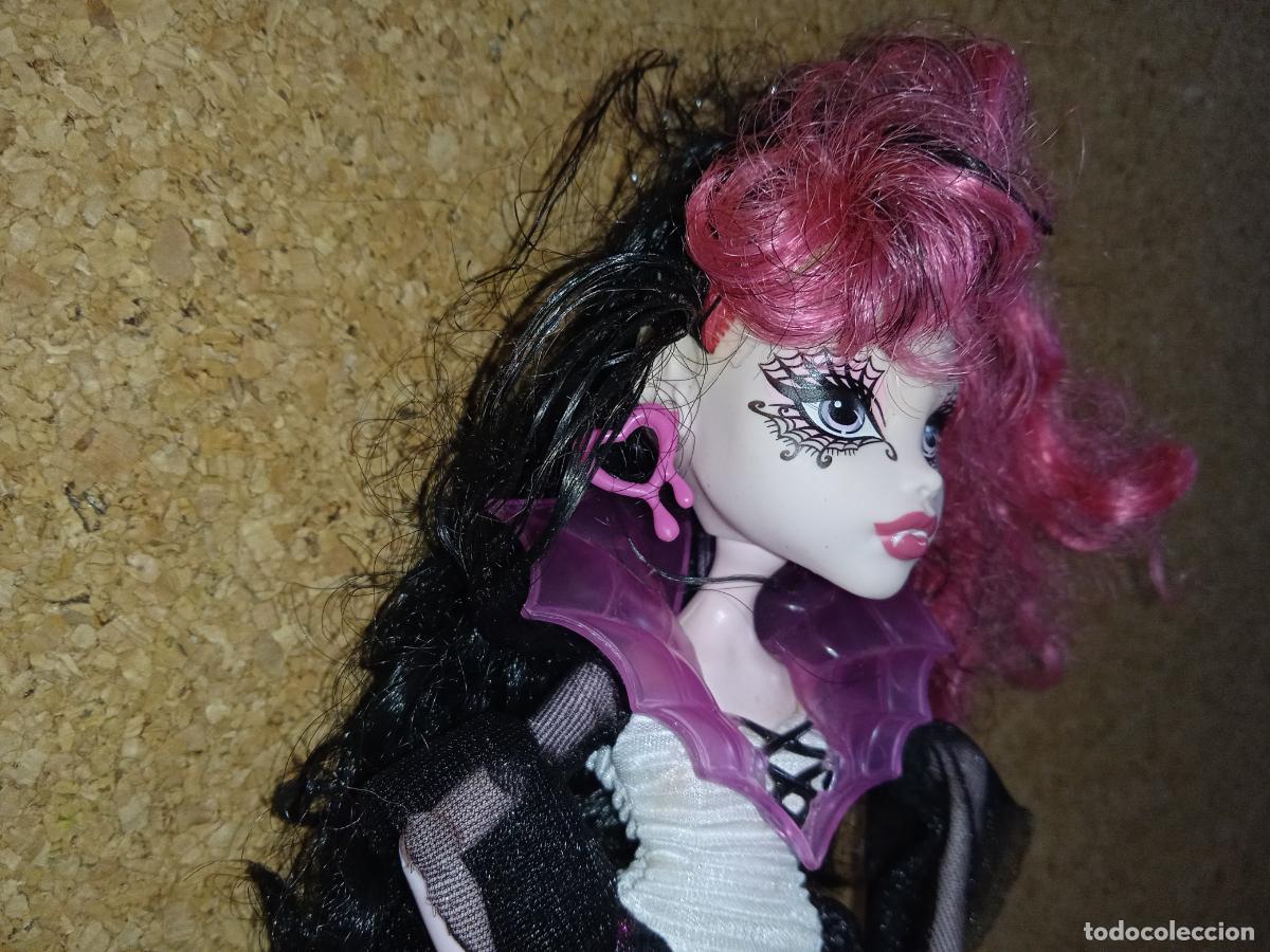 Mu&ntilde;ecas modernas: Mu&ntilde;eca Monster high Draculaura - Foto 2