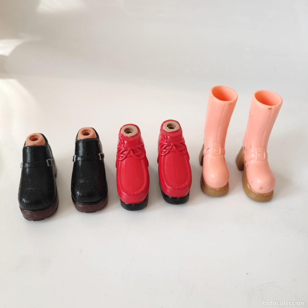 Mu&ntilde;ecas modernas: Zapatos BRATZ 3 pares - Foto 1