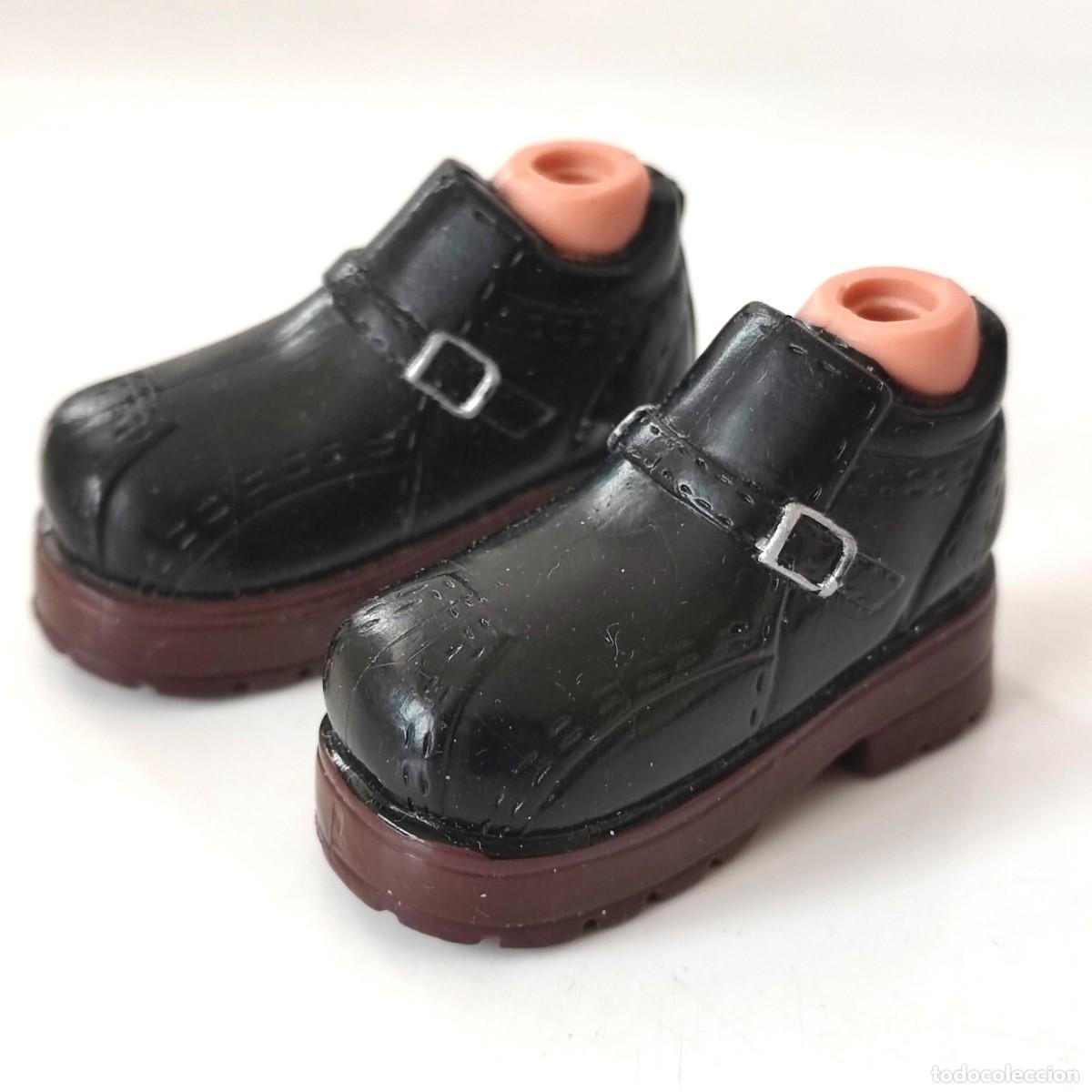 Mu&ntilde;ecas modernas: Zapatos BRATZ 3 pares - Foto 7