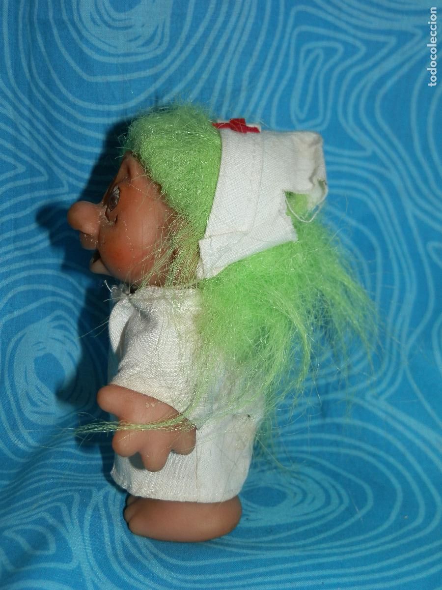 Mu&ntilde;ecas modernas: MU&Ntilde;ECO TROLL PELO VERDE ENFERMERA - Foto 5