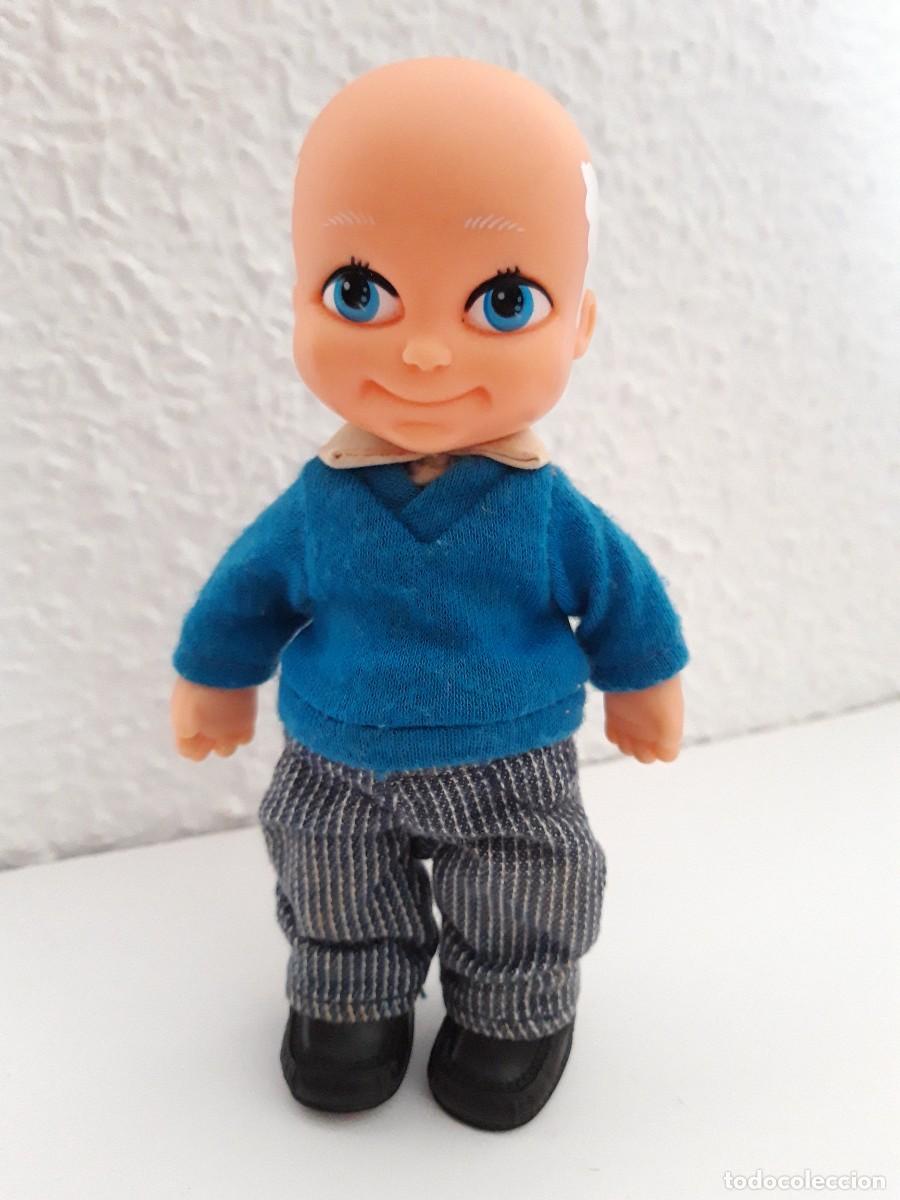 Mu&ntilde;ecas modernas: Mu&ntilde;eco Barriguitas Famosa - Foto 1