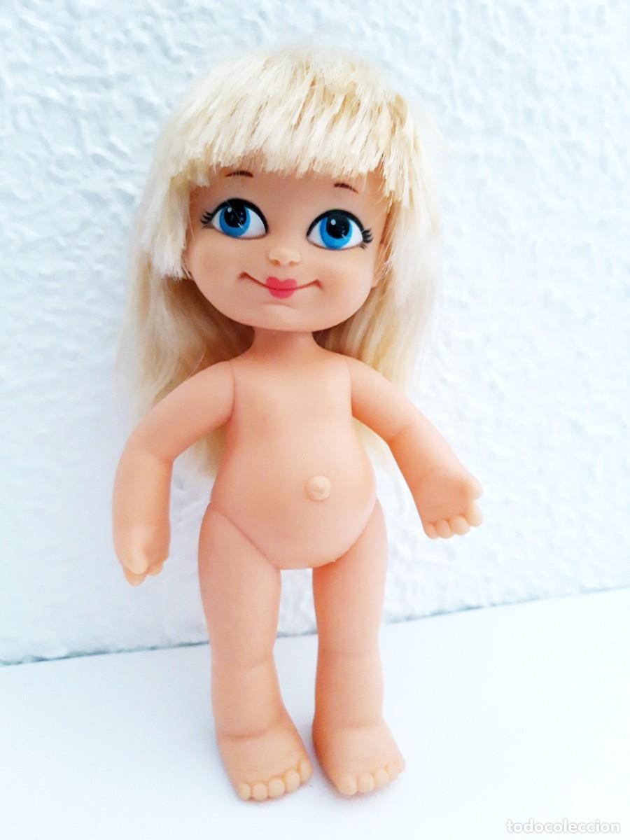 Mu&ntilde;ecas modernas: Mu&ntilde;eca Barriguitas famosa - Foto 1