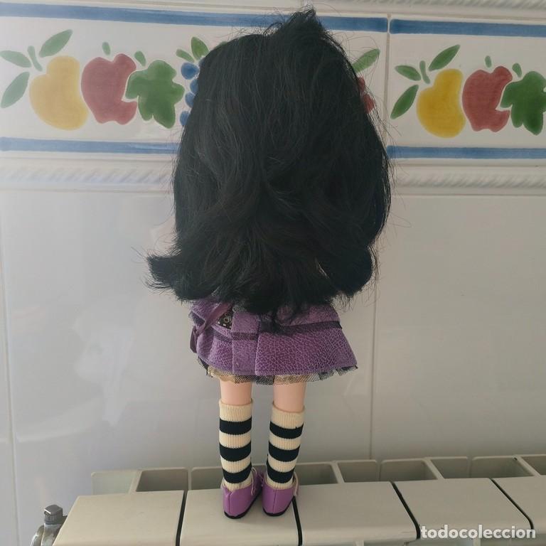 Mu&ntilde;ecas modernas: MU&Ntilde;ECA GORJUSS SANTORO VIOLETA ORIGINAL - Foto 2