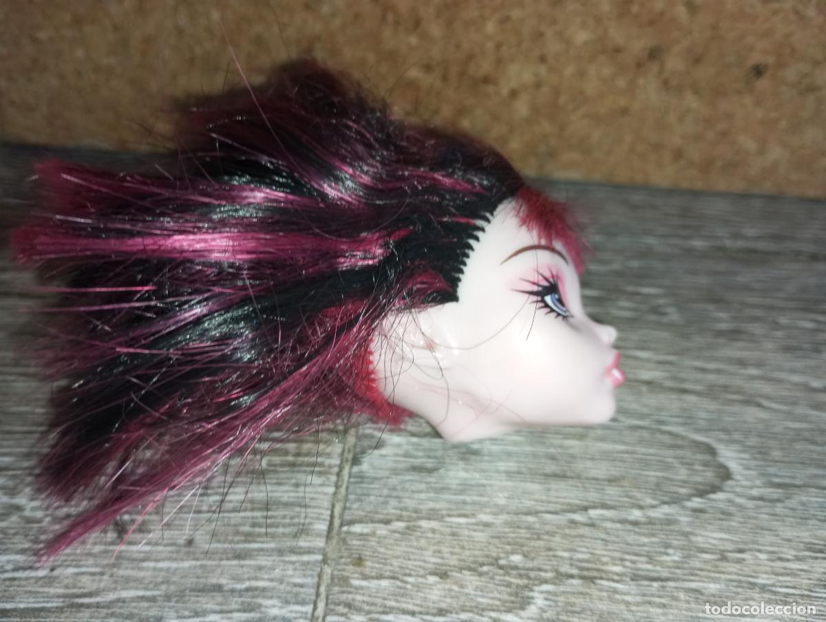 Mu&ntilde;ecas modernas: cabeza de mu&ntilde;eca monster high draculaura - Foto 3