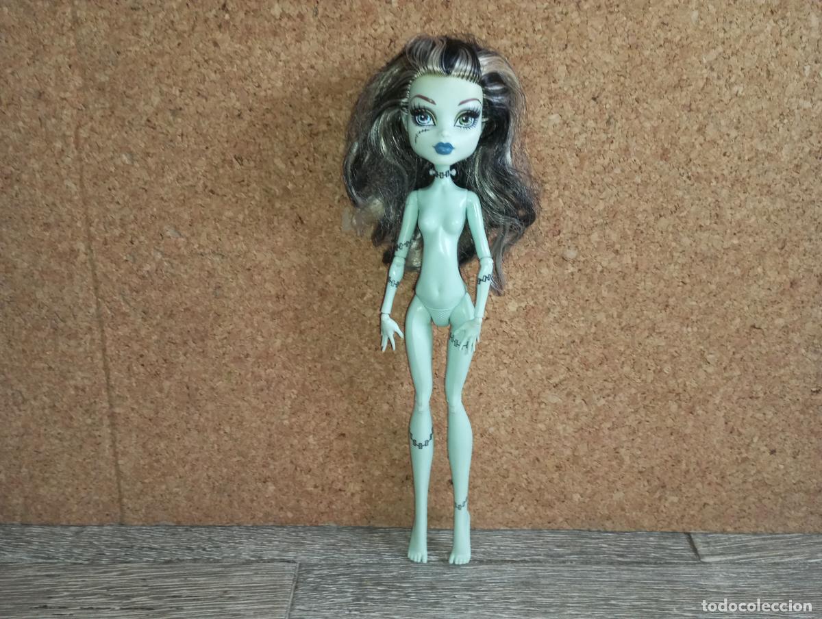 Mu&ntilde;ecas modernas: mu&ntilde;eca monster high frankie - Foto 6