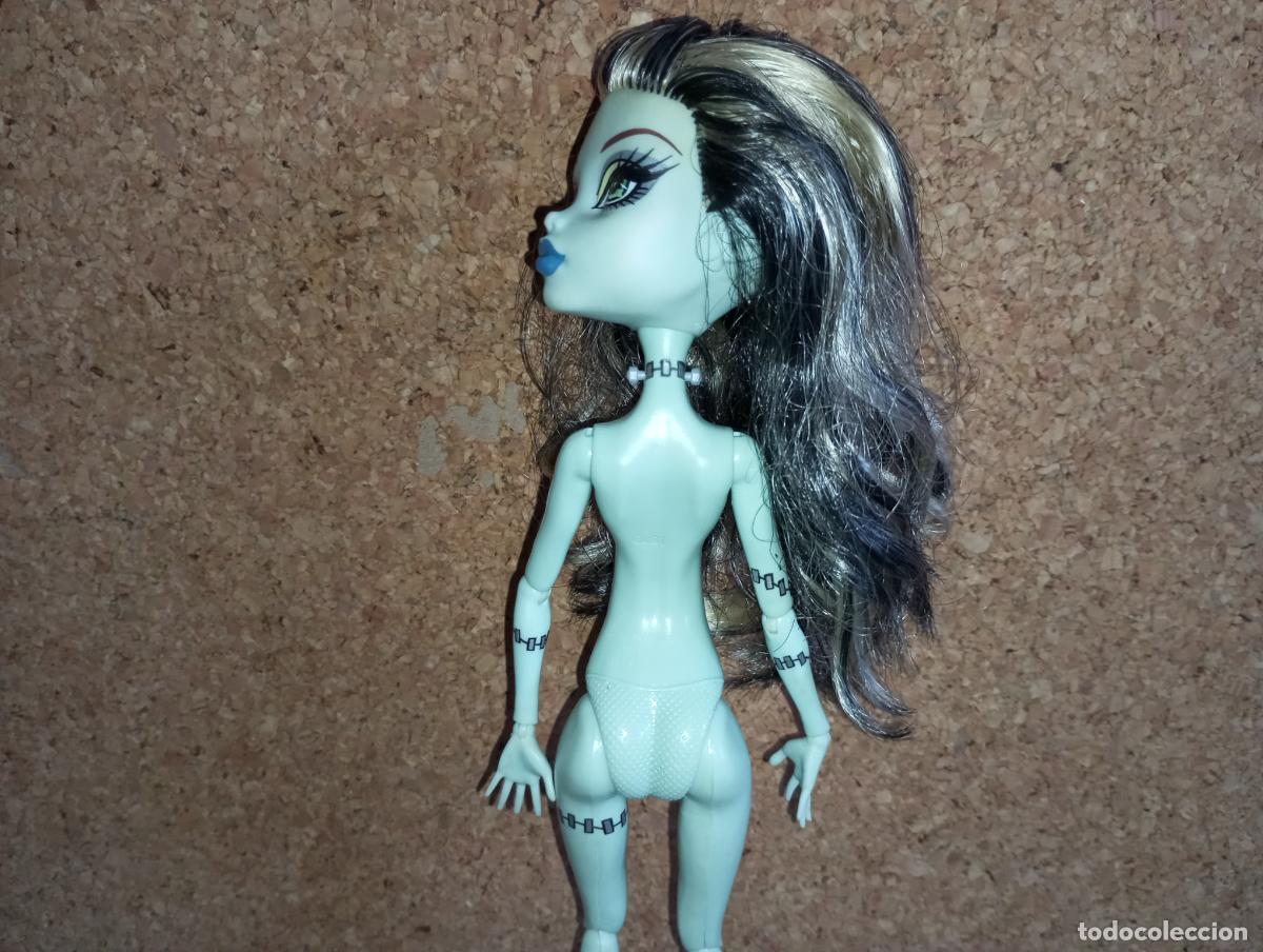 Mu&ntilde;ecas modernas: mu&ntilde;eca monster high frankie - Foto 8
