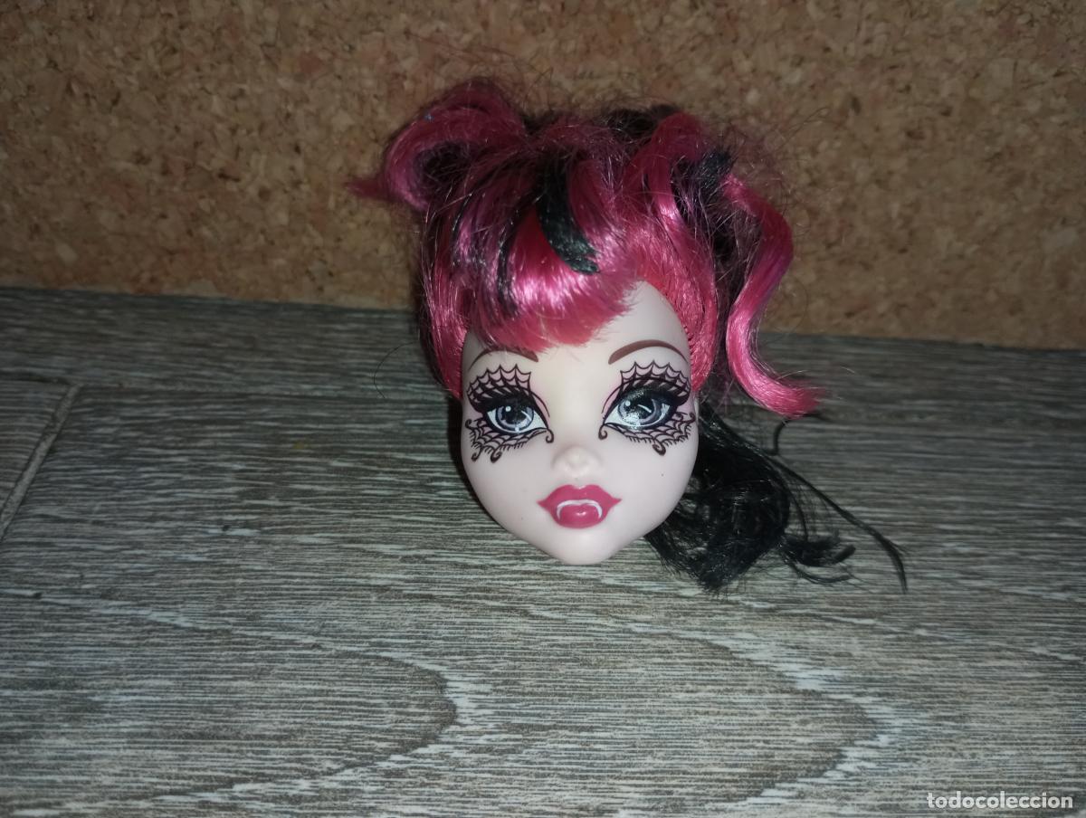Mu&ntilde;ecas modernas: cabeza de mu&ntilde;eca monster high draculaura - Foto 1