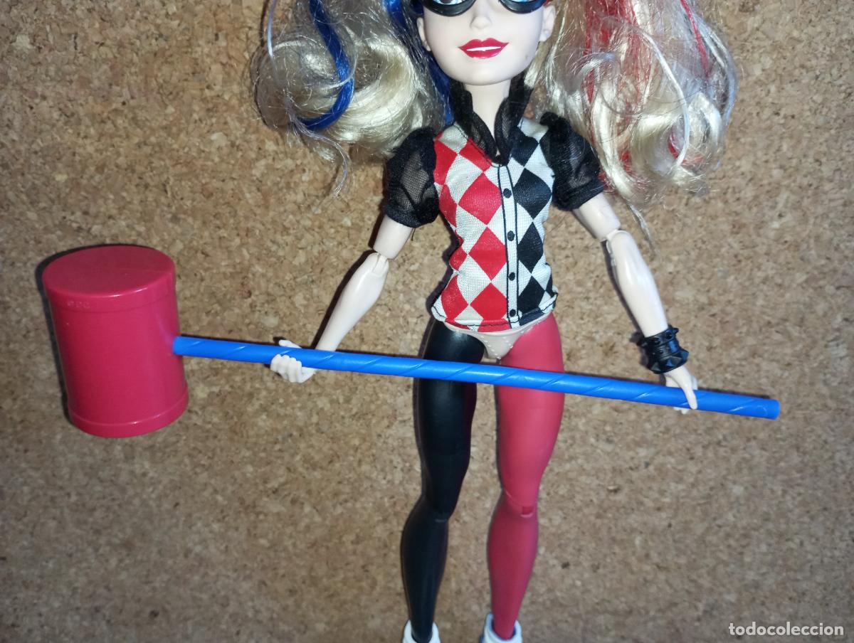 Mu&ntilde;ecas modernas: Mu&ntilde;eca DC super Heroe girls Harley Quinn - Foto 3