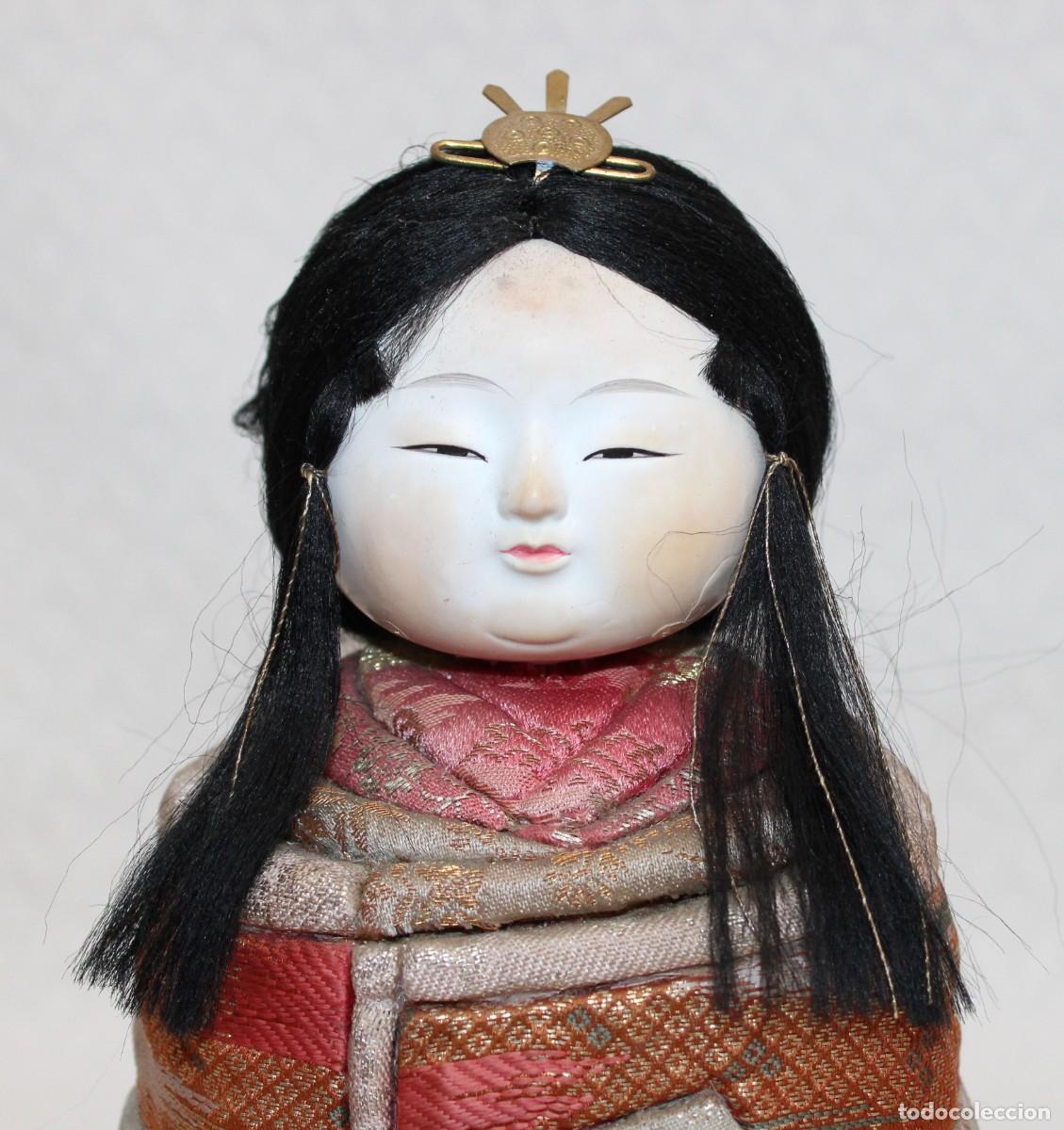 Mu&ntilde;ecas modernas: MU&Ntilde;ECA ASIATICA CON CUERPO DE MADERA - Foto 2