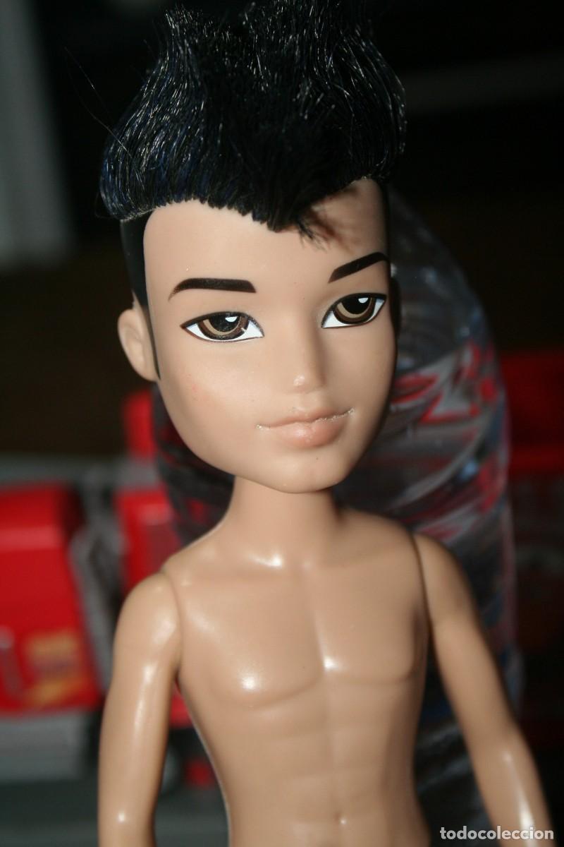 Mu&ntilde;ecas modernas: MU&Ntilde;ECO BRATZ PUNK EITAN - Foto 1