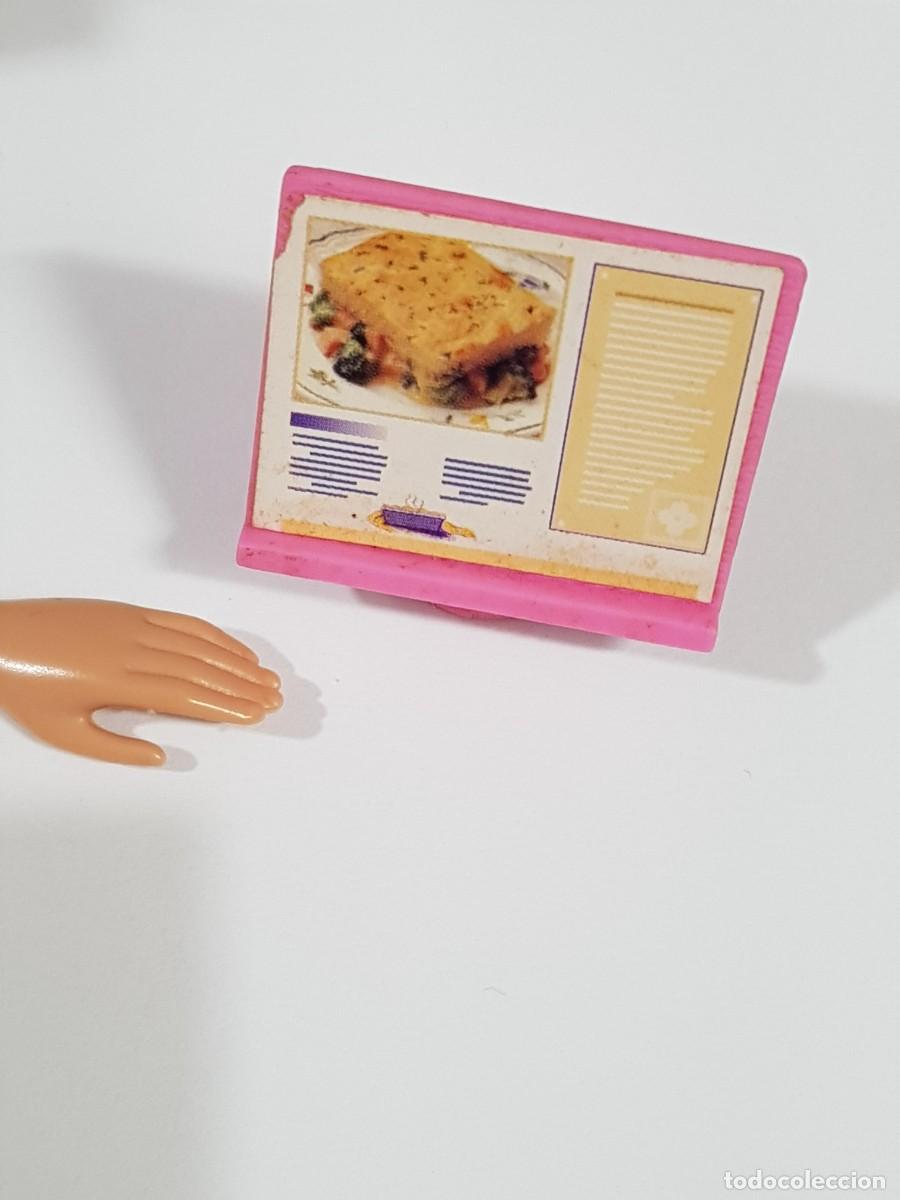 Mu&ntilde;ecas modernas: Carta men&uacute; Buffett Barbie mattel - Foto 1