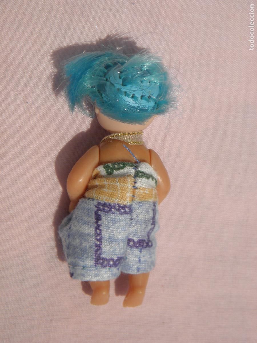 Mu&ntilde;ecas modernas: Antigua mu&ntilde;eca beb&eacute; con pelo azul - Foto 2