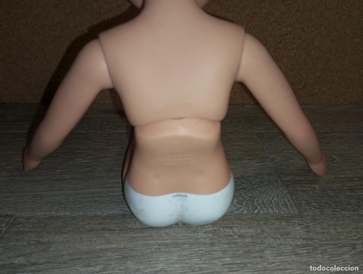 Mu&ntilde;ecas modernas: Mu&ntilde;eca articulada de mga BFC - Foto 13