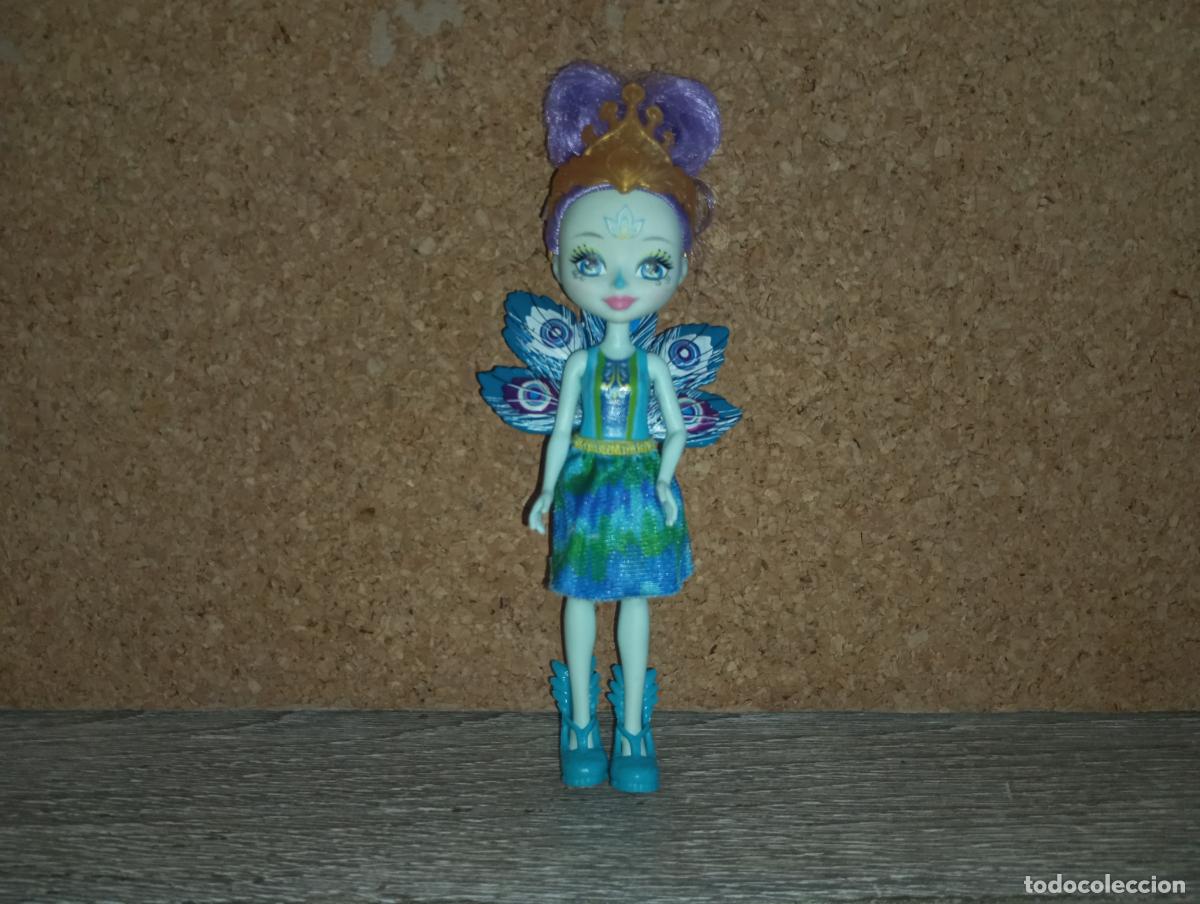 Mu&ntilde;ecas modernas: mu&ntilde;eca enchantimals pavo real - Foto 2