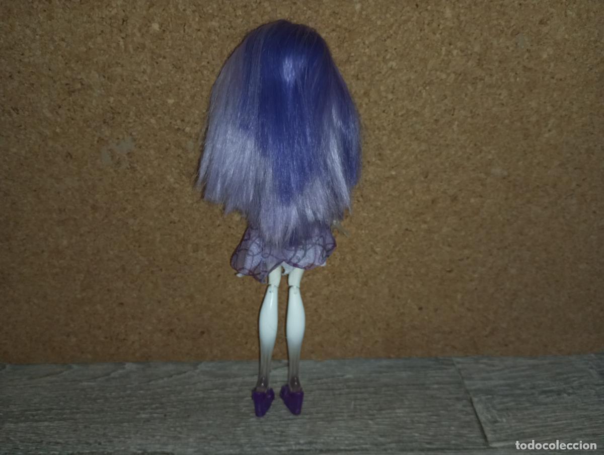 Mu&ntilde;ecas modernas: mu&ntilde;eca monster high spectra - Foto 8