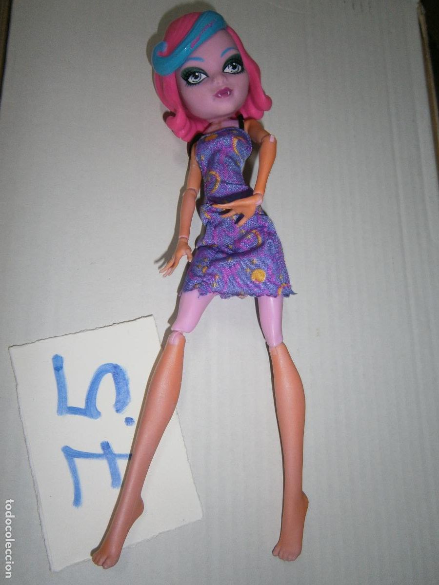 Mu&ntilde;ecas modernas: MU&Ntilde;ECA MONSTER HIGH - - Foto 1