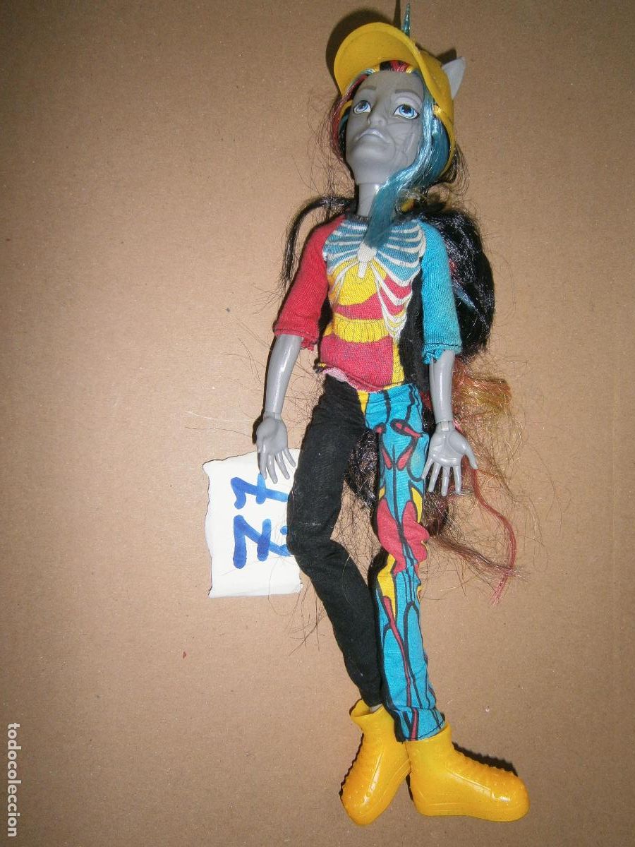 Mu&ntilde;ecas modernas: ANTIGUA MU&Ntilde;ECA MONSTER HIGH - Foto 1
