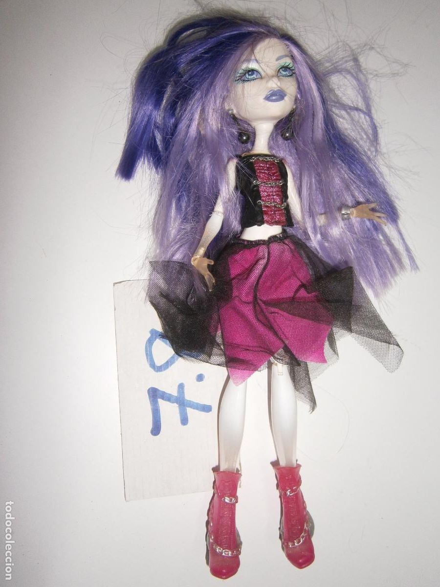 Mu&ntilde;ecas modernas: -- MU&Ntilde;ECA MONSTER HIGH -- - Foto 1