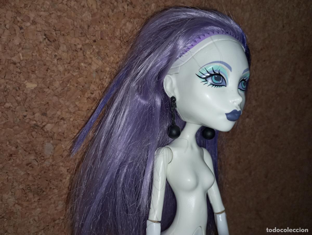 Mu&ntilde;ecas modernas: Mu&ntilde;eca Monster high Spectra - Foto 2