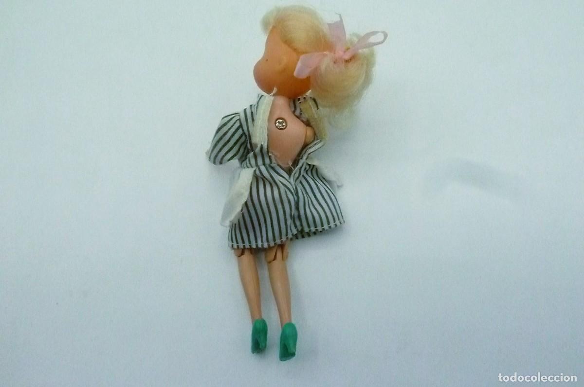 Mu&ntilde;ecas modernas: Mu&ntilde;eca enfermera vintage - Foto 4