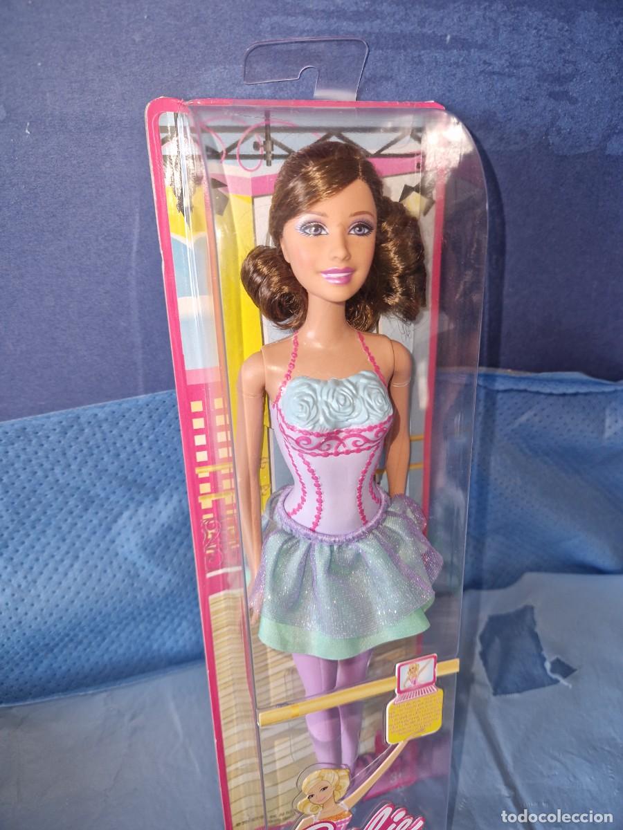 Mu&ntilde;ecas modernas: MU&Ntilde;ECA BARBIE - MATTEL 2010 - BARBIE - Foto 5