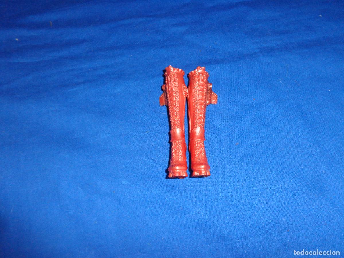 Mu&ntilde;ecas modernas: MONSTER HIGH - BOTAS ORIGINALES MU&Ntilde;ECA MONSTER HIGH! - Foto 2