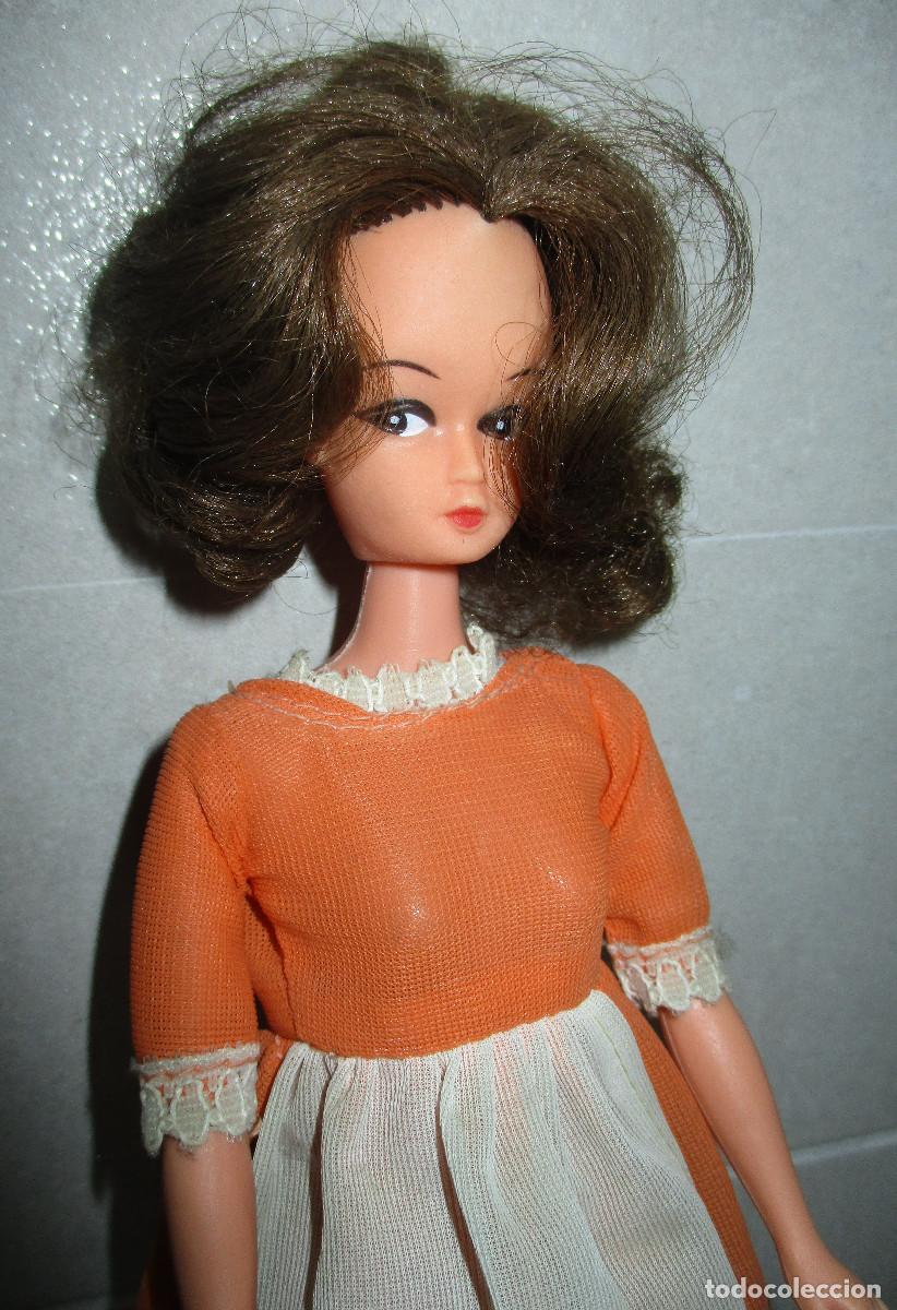 Mu&ntilde;ecas Modernas: Mu&ntilde;eca maniqu&iacute; PETRA VON PLASTY, ropa original a&ntilde;os 60-70, alemana