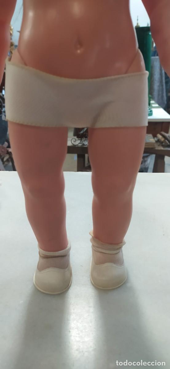 Mu&ntilde;ecas modernas: ANTIGUA MU&Ntilde;ECA VESTIDA DE COMUNION - Foto 5