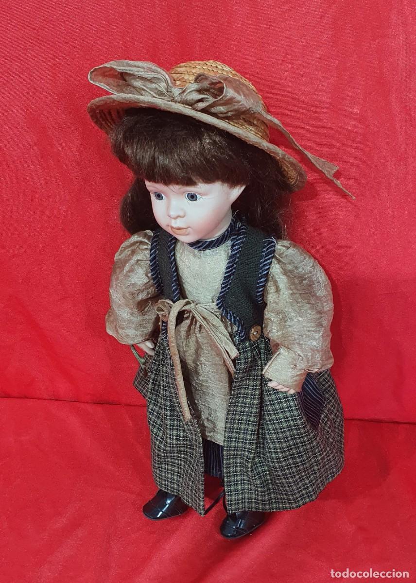 Mu&ntilde;ecas modernas: Antigua mu&ntilde;eca vestido campero - Foto 3