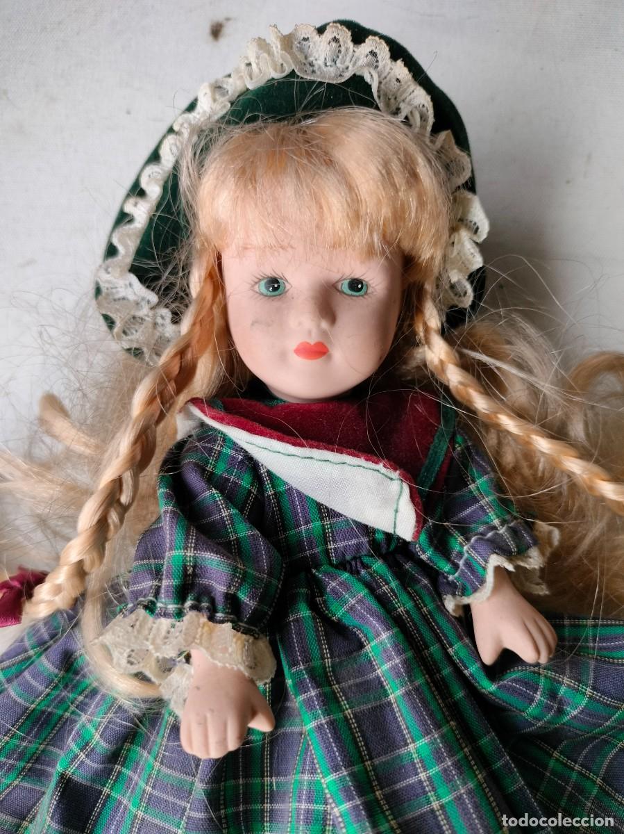 Mu&ntilde;ecas modernas: MU&Ntilde;ECA PEQUE&Ntilde;A CON SU TRAJE. - Foto 4