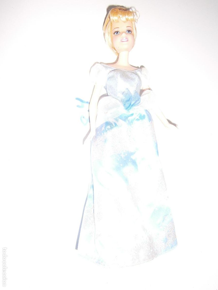 Mu&ntilde;ecas modernas: -- MU&Ntilde;ECA CON VESTIDO -- - Foto 1