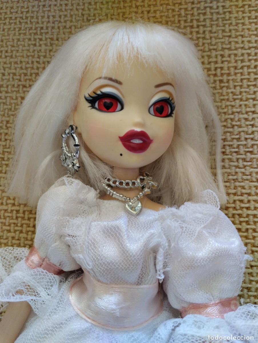 Mu&ntilde;ecas modernas: Mu&ntilde;eca Bratzillaz 2012 MGA - Foto 4