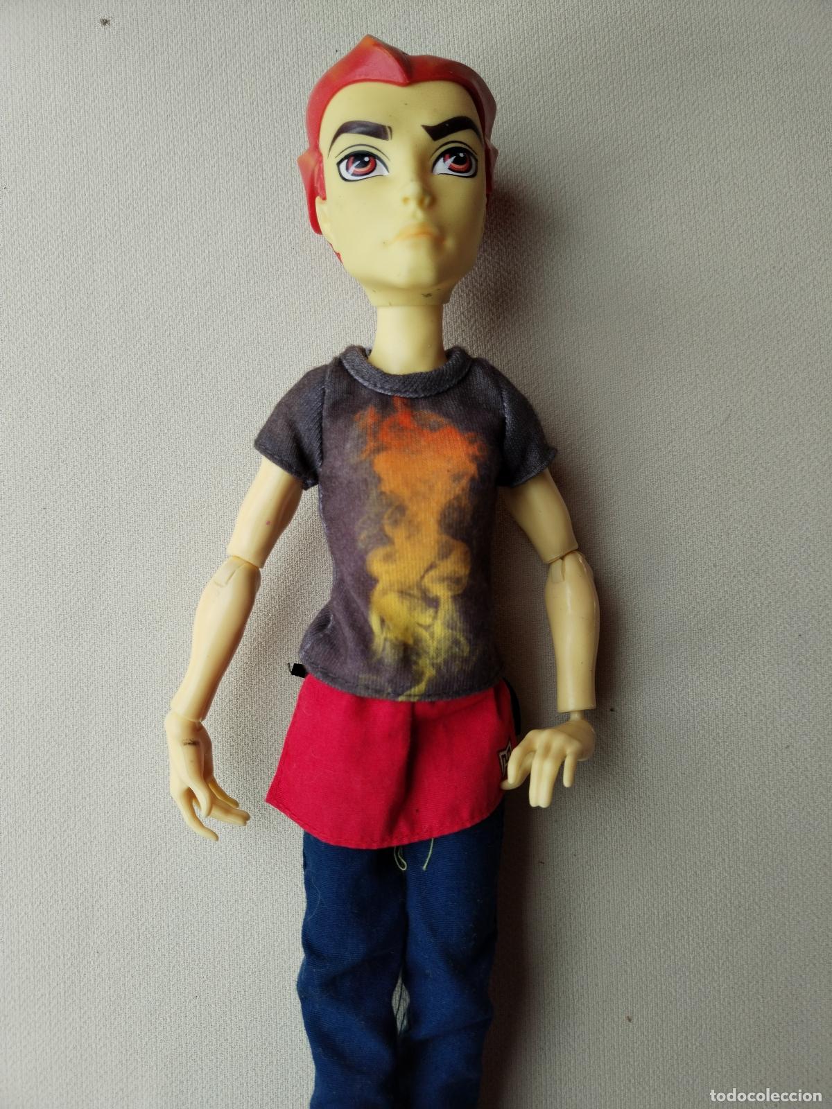 Mu&ntilde;ecas modernas: mu&ntilde;eco monster high doll hearth burns - c140 - Foto 1
