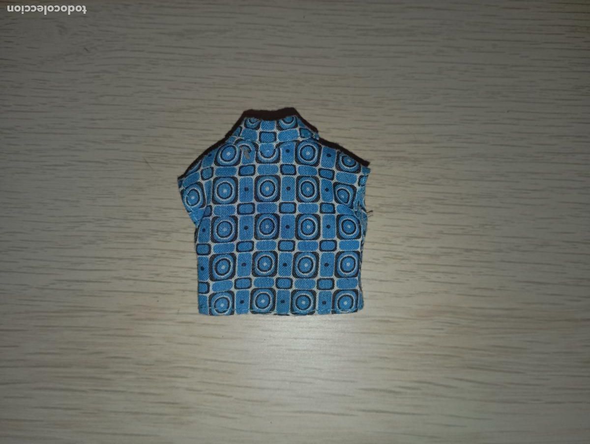 Mu&ntilde;ecas modernas: Top camiseta de mu&ntilde;eca Bratz - Foto 2