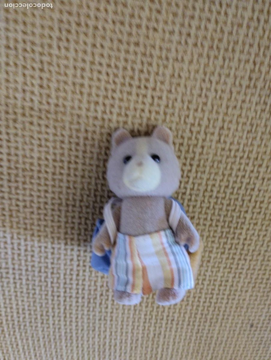 Mu&ntilde;ecas modernas: Mu&ntilde;eco Sylvanian con mochila - Foto 3