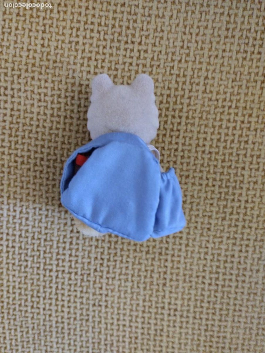 Mu&ntilde;ecas modernas: Mu&ntilde;eco Sylvanian con mochila - Foto 4