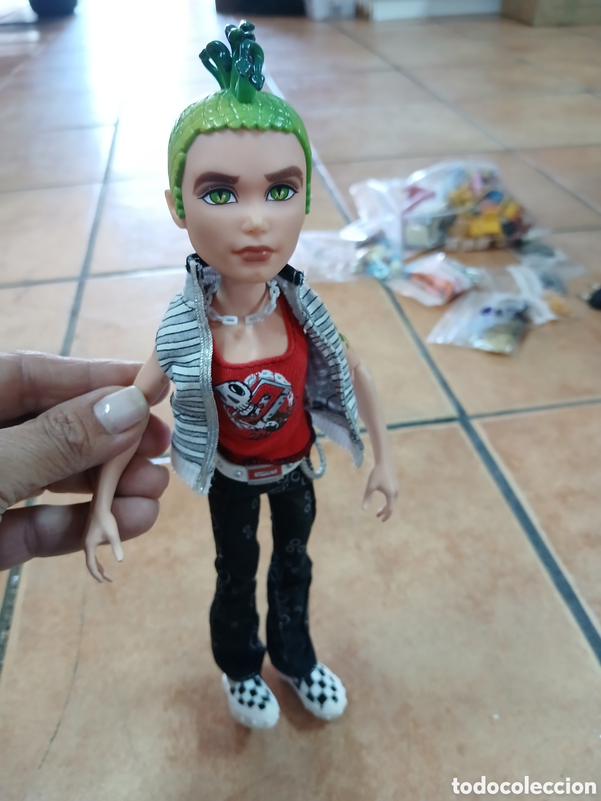 Mu&ntilde;ecas modernas: MONSTER HIGH MATTEL MU&Ntilde;ECO DEUCE GORGON - Foto 2