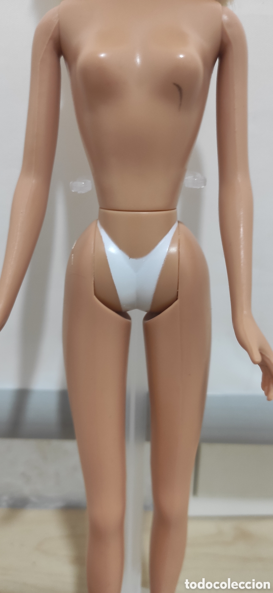 Mu&ntilde;ecas modernas: Mu&ntilde;eca Barbie clon sin identificar - Foto 3