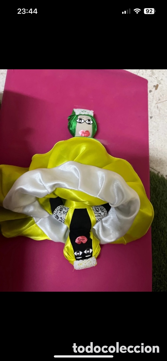 Mu&ntilde;ecas modernas: Mu&ntilde;eca reversible blanca / negra - Foto 2