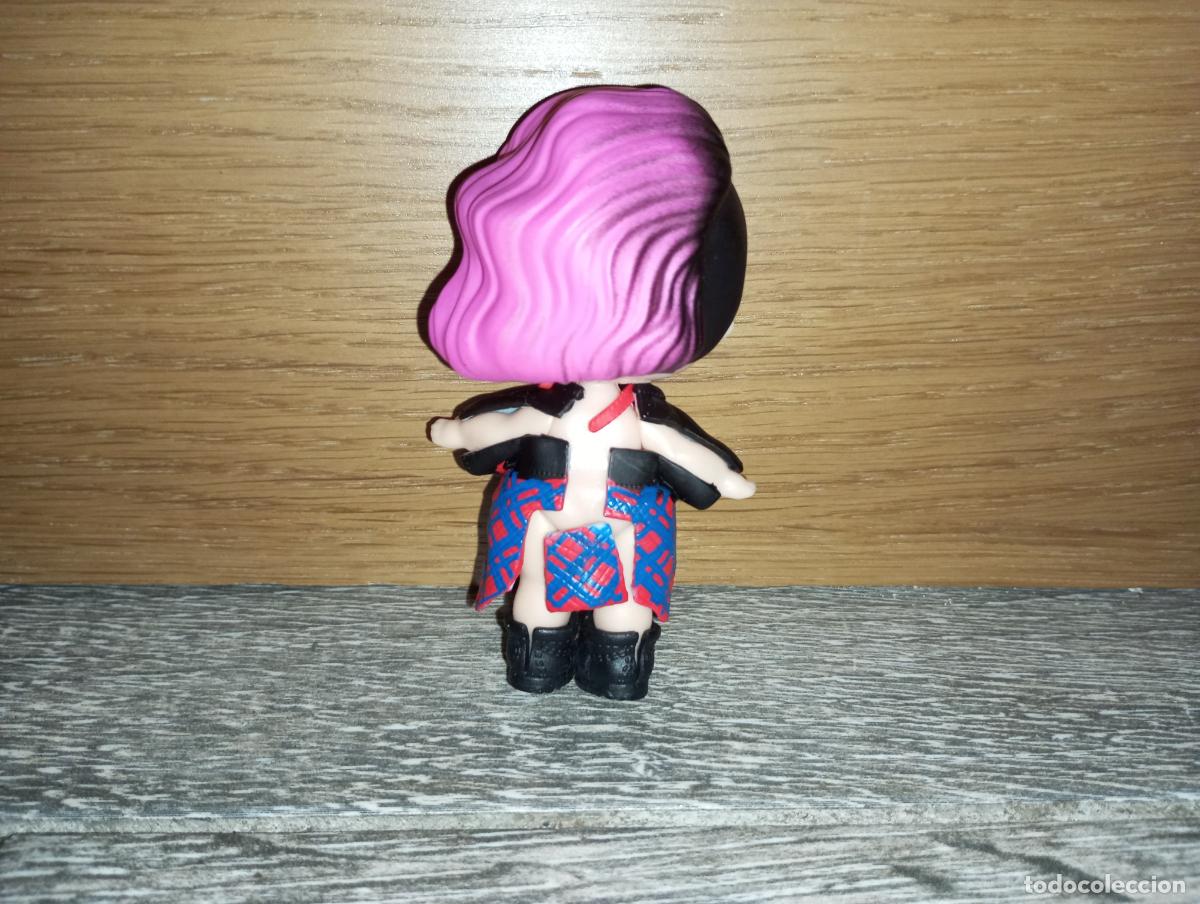 Mu&ntilde;ecas modernas: Mu&ntilde;eca lol surprise rockera - Foto 3