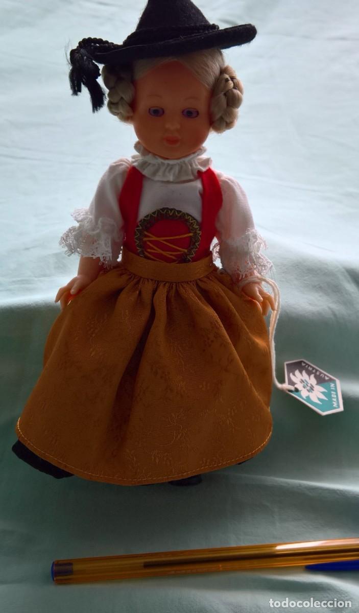 Mu&ntilde;ecas modernas: Mu&ntilde;eca Austriaca- Traje regional, Lienz..ojos funcionando.18 ctms - Foto 3