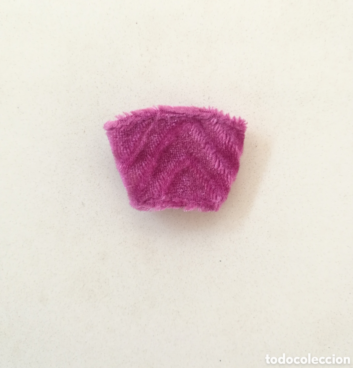 Mu&ntilde;ecas Modernas: Bratz Yasmin 2001 primera edici&oacute;n top morado terciopelo