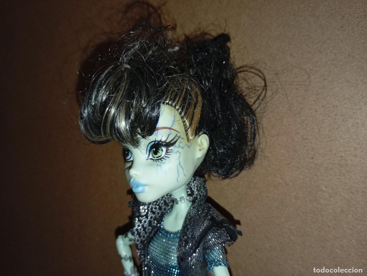 Mu&ntilde;ecas modernas: mu&ntilde;eca Monster high Frankie ghoust rules - Foto 2