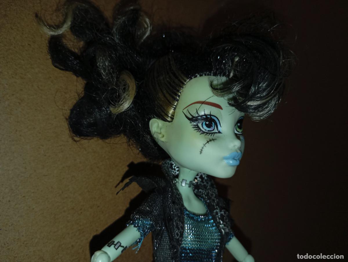 Mu&ntilde;ecas modernas: mu&ntilde;eca Monster high Frankie ghoust rules - Foto 3