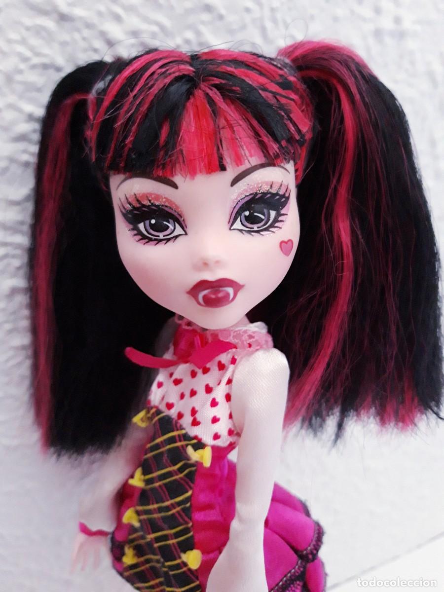 Mu&ntilde;ecas modernas: Monster High Draulaura - Foto 1
